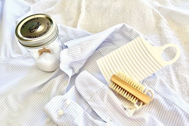 ワイシャツのポケットも掃除